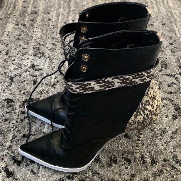 Rachel Roy Booties - Picture 2 of 8